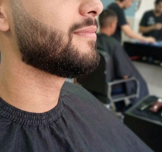 Perfilado y corte de barba